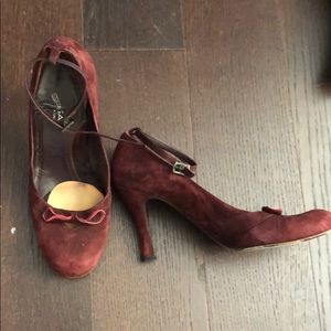 Via spiga maroon leather ankle strap pumps